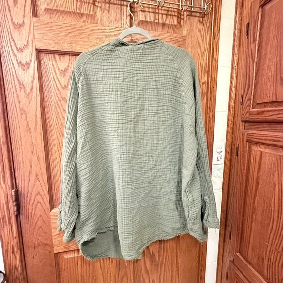 NATURAL LIFE Olive Green Textured Cardigan - Picture 2 of 6
